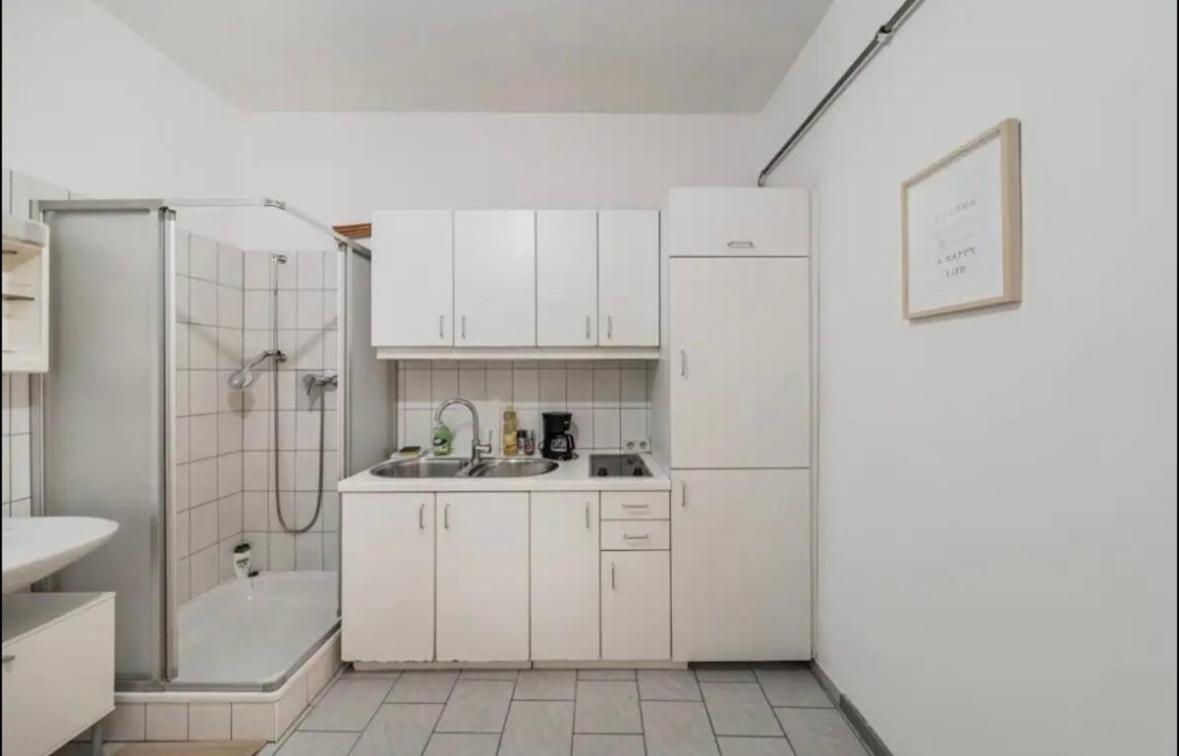 Souterrain Apartament *